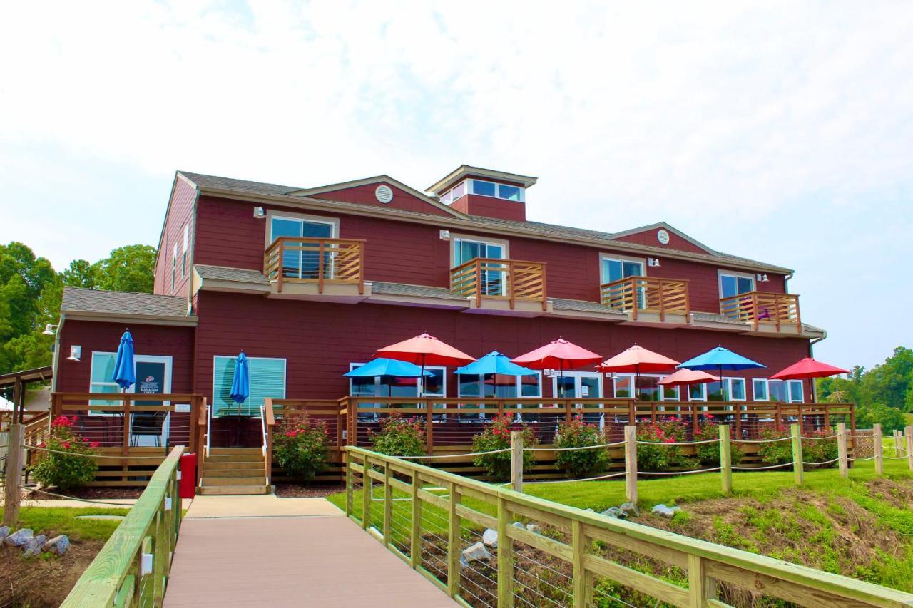 Hotel Surry Seafood Company Extérieur photo