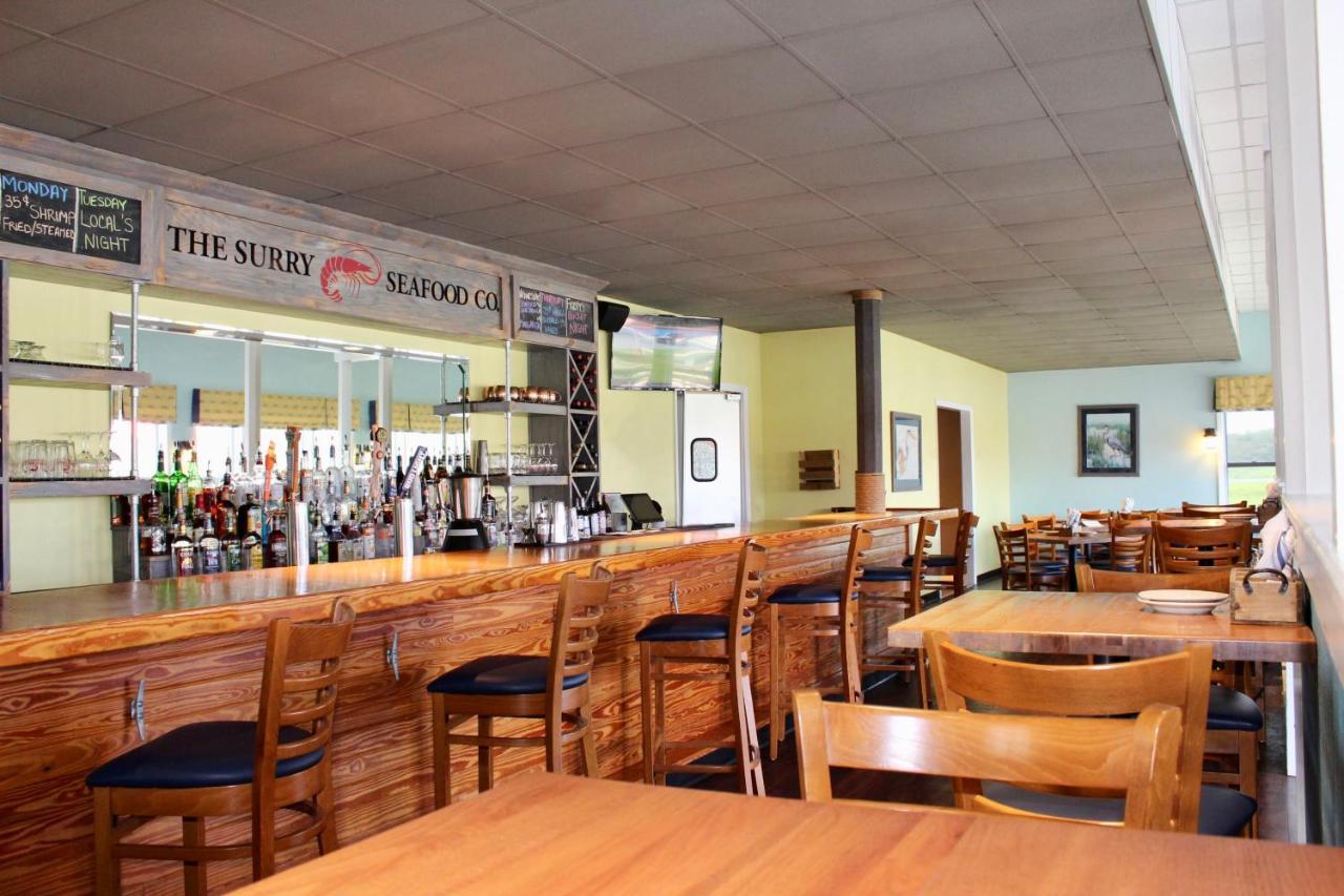 Hotel Surry Seafood Company Extérieur photo