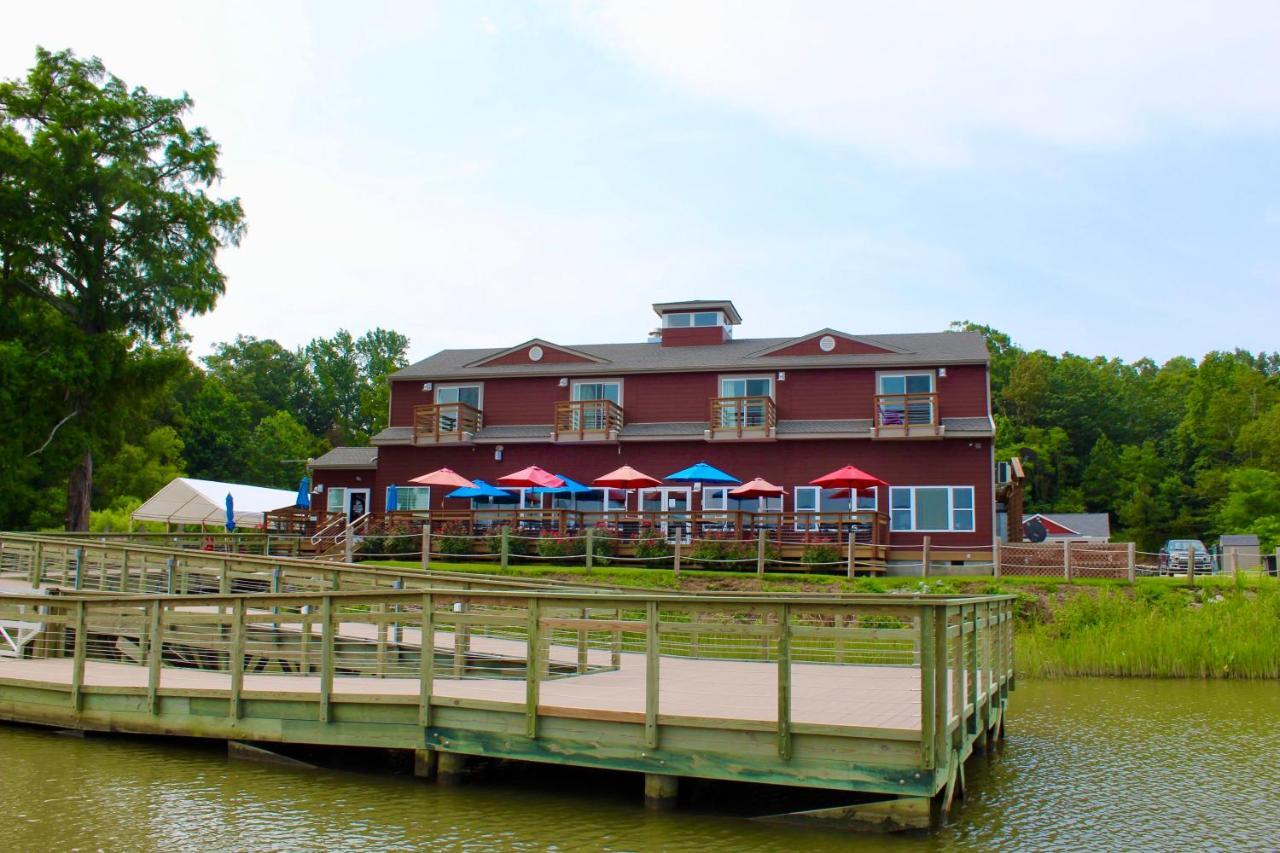 Hotel Surry Seafood Company Extérieur photo